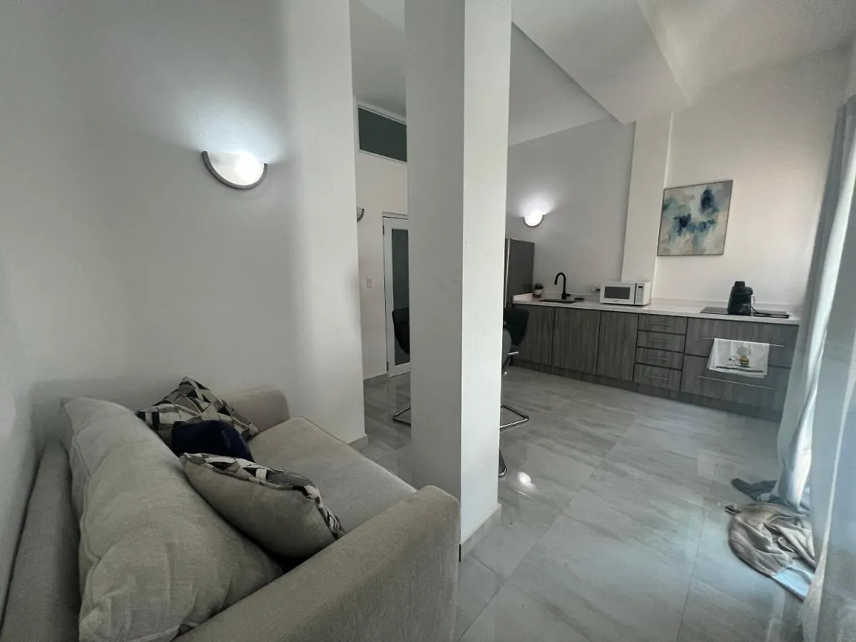 Las Gaviotas Apts Puerto Del Rey Marina & Ferries ファハルド 0*,